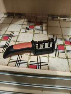 Customer photo of 4 Stage Knife Sharpener, Extra Finishing Pass (3-Stage Version Also Available)