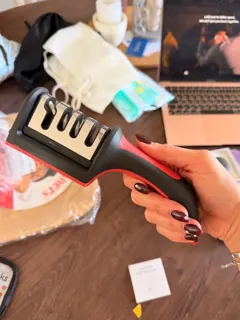 Customer photo of 4 Stage Knife Sharpener, Extra Finishing Pass (3-Stage Version Also Available)